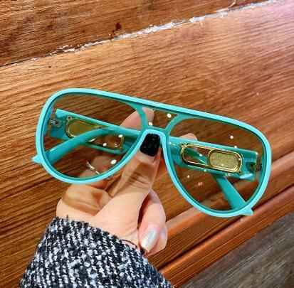 Anti-UV Aviator Sunglasses for Ultimate Sun Protection